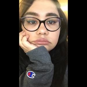 Meet your Posher, Olivia